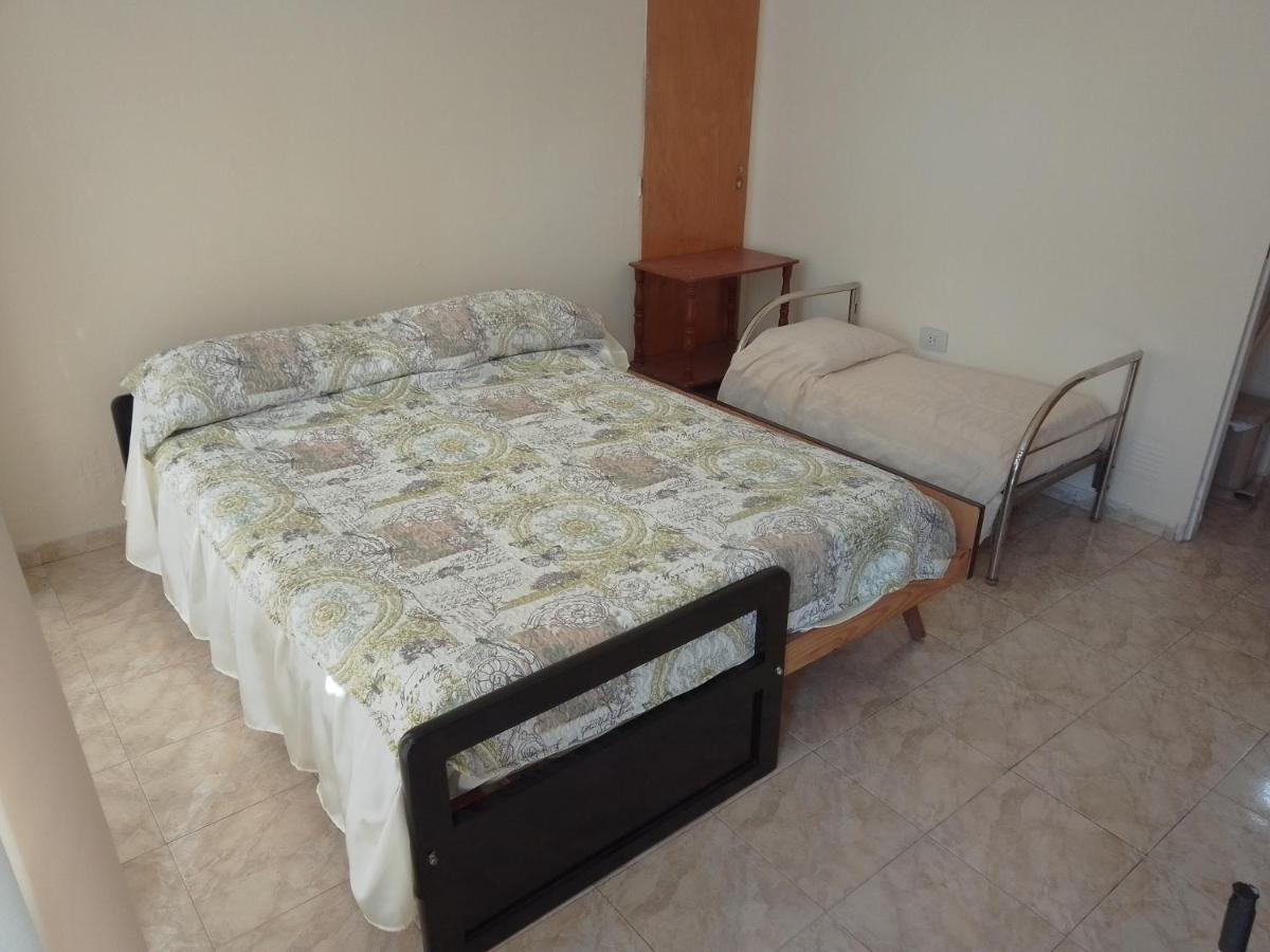 Vc Habitaciones Basicas Con Bano Privado Nro 1, 4 Y 5 Serena Alojamientos Villa Constitucion Εξωτερικό φωτογραφία